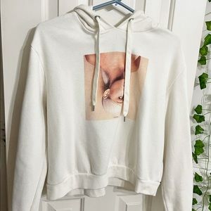 Ariana Grande Sweetener tour 2018 hoodie